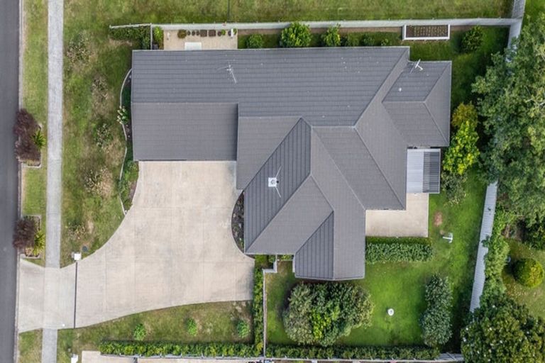 Photo of property in 12 Oceana Drive, Welcome Bay, Tauranga, 3175