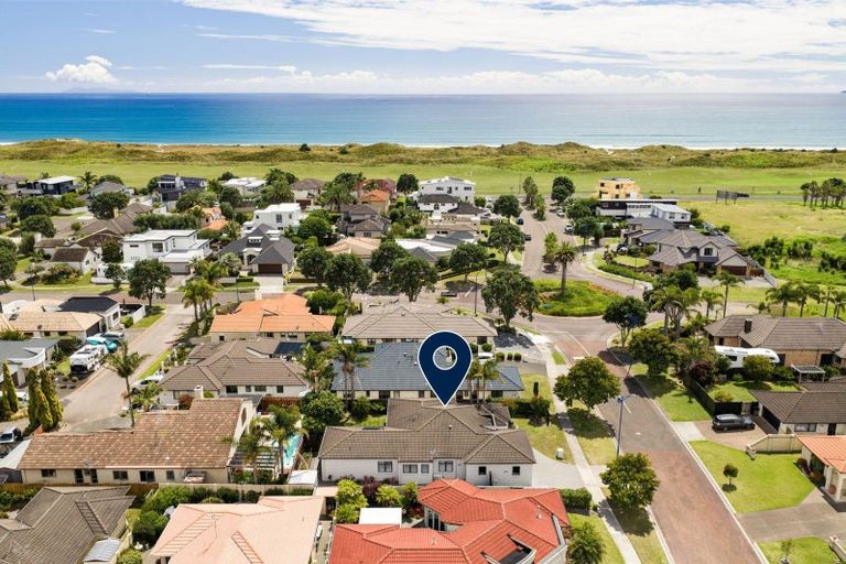 Photo of property in 16 Bermuda Drive, Papamoa Beach, Papamoa, 3118