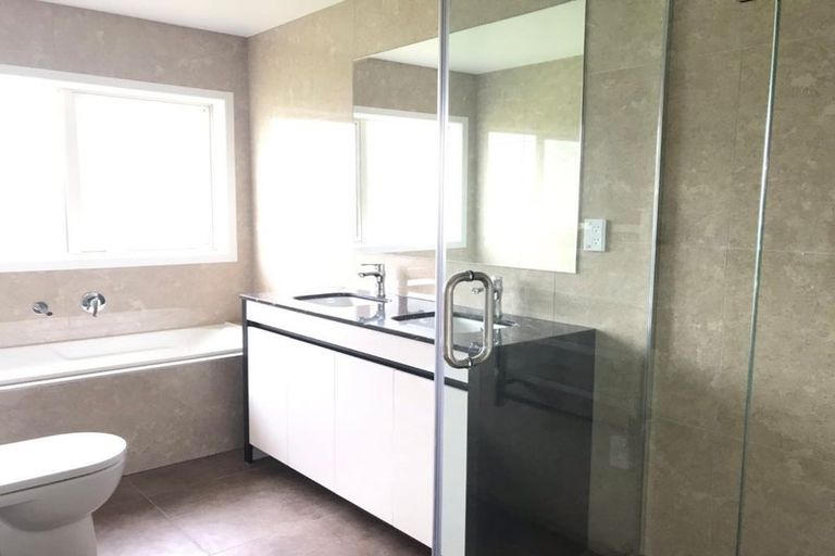 Photo of property in 13 Kota Lane, Hobsonville, Auckland, 0616