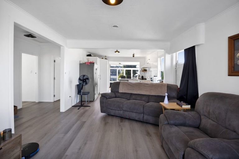 Photo of property in 194 Saint Aubyn Street, New Plymouth, 4310