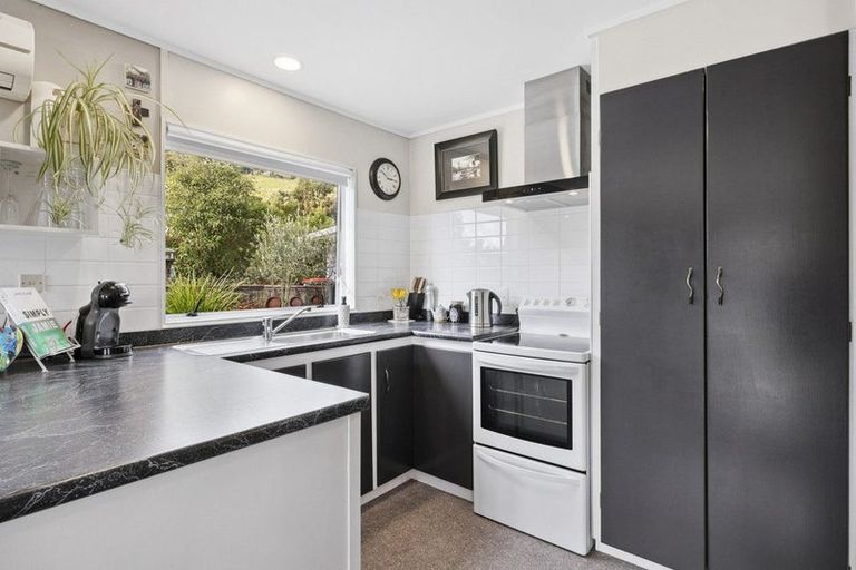Photo of property in 23 Greenacres Street, Macandrew Bay, Dunedin, 9014