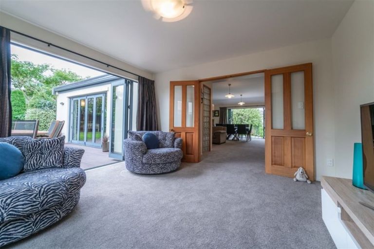 Photo of property in 1 Sharnbrook Lane, Casebrook, Christchurch, 8051