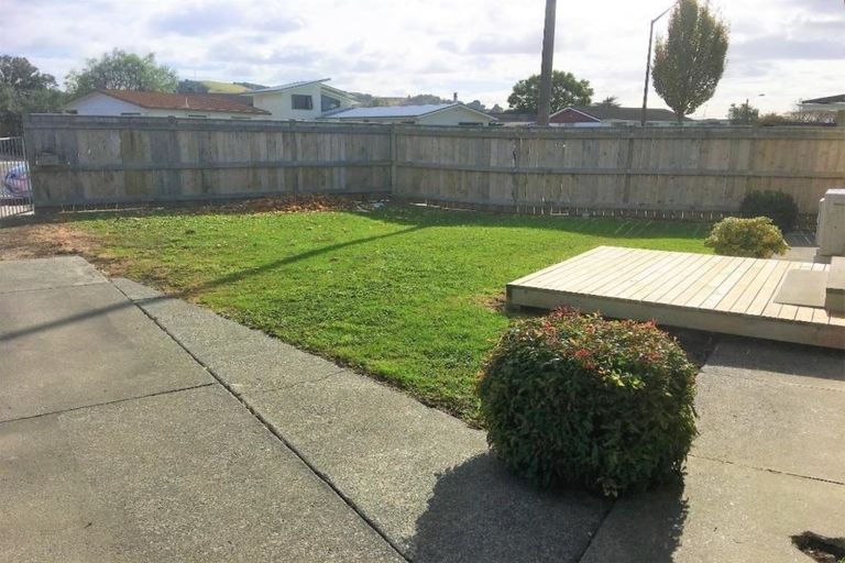 Photo of property in 1/1 Gloucester Street, Taradale, Napier, 4112