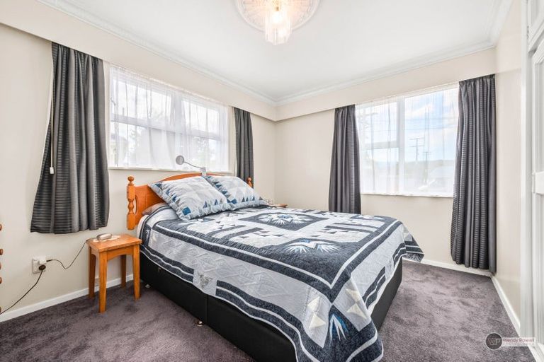 Photo of property in 70 Longfellow Street, Trentham, Upper Hutt, 5018