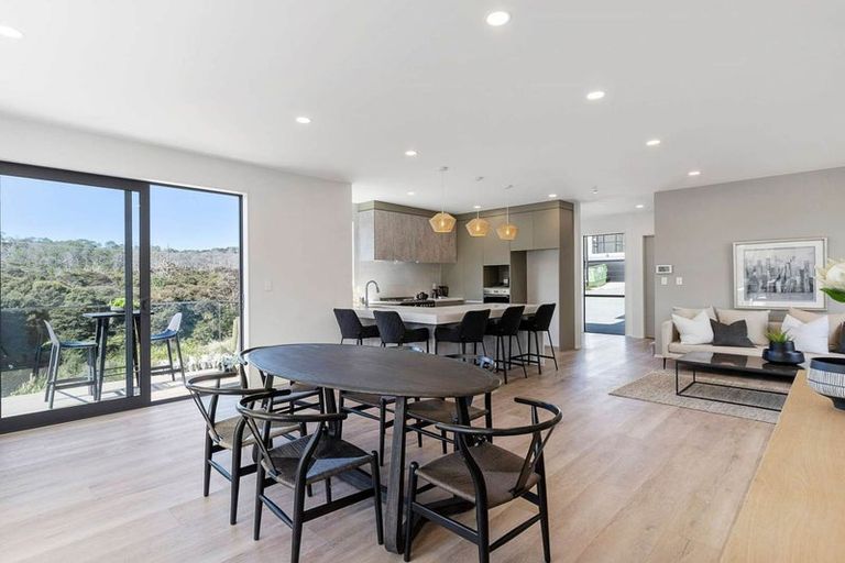 Photo of property in 87 Pacific Heights Road, Orewa, 0931