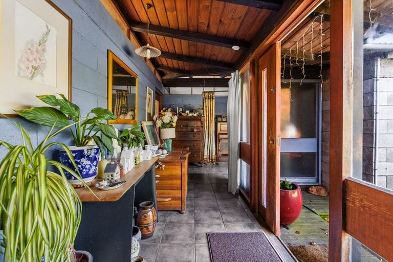 Photo of property in 71 Breadalbane Avenue, Havelock North, 4130