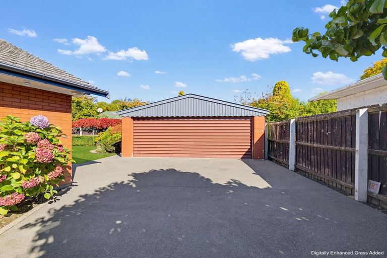 Photo of property in 187 Maidstone Road, Avonhead, Christchurch, 8042