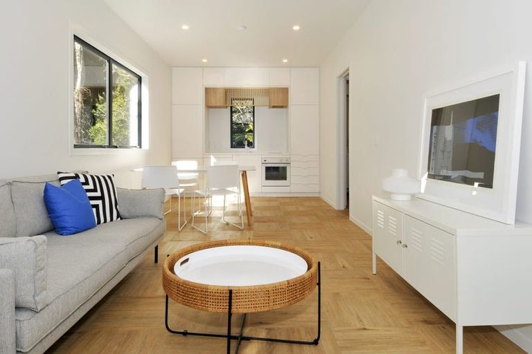 Photo of property in 187 Konini Road, Titirangi, Auckland, 0604