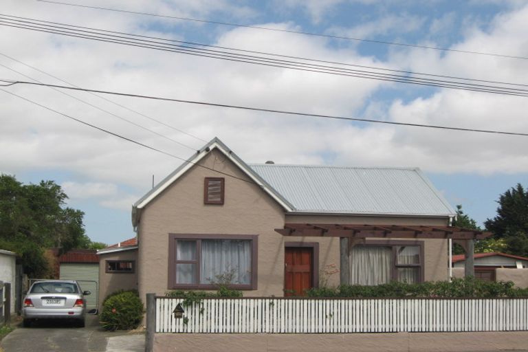 Photo of property in 199 Simeon Street, Spreydon, Christchurch, 8024