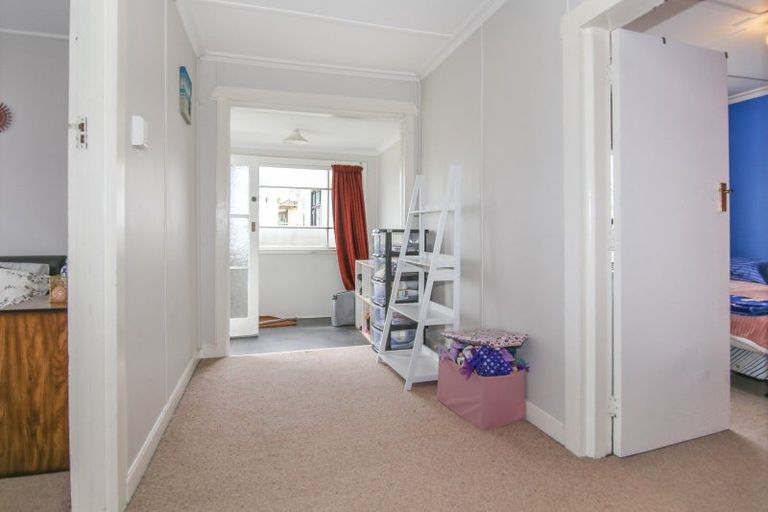 Photo of property in 67 Derby Street, Westport, 7825