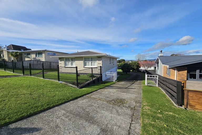 Photo of property in 11 Highfield Crescent, Brookfield, Tauranga, 3110