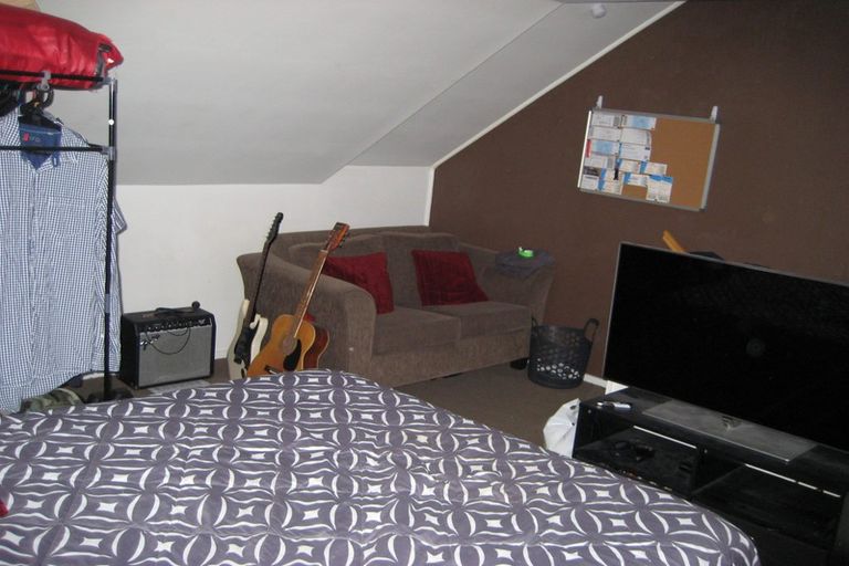 Photo of property in 2/4 Melrose Street, Christchurch Central, Christchurch, 8013