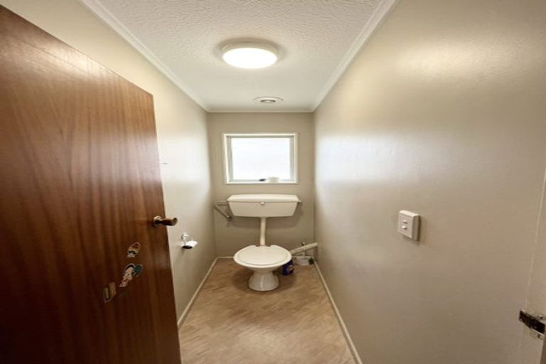 Photo of property in 16 Ansonby Street, Russley, Christchurch, 8042