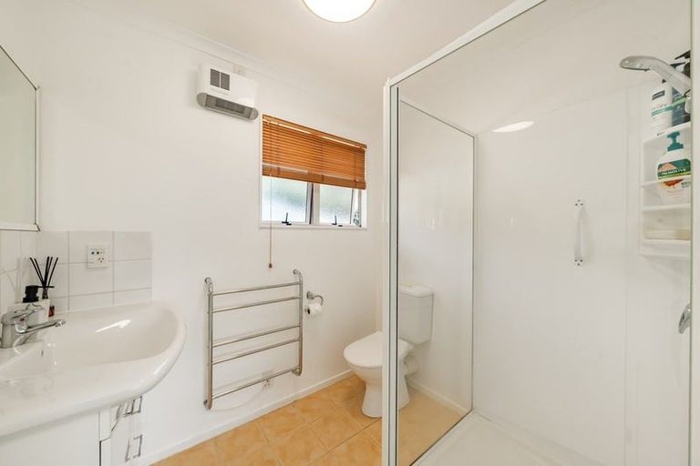 Photo of property in 14 Sylvan Way, Silverstream, Upper Hutt, 5019