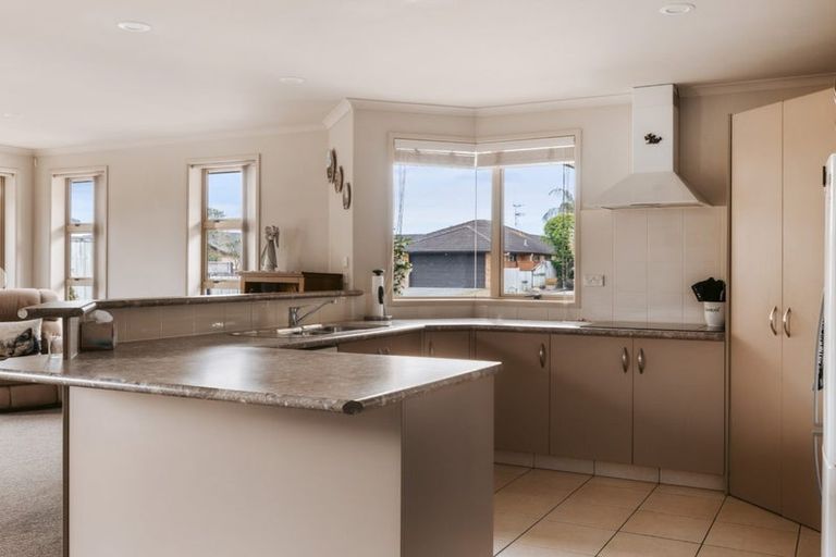 Photo of property in 86 Longview Drive, Papamoa Beach, Papamoa, 3118