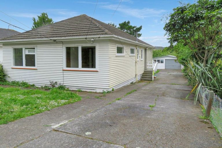 Photo of property in 46 Karaka Street, Wainuiomata, Lower Hutt, 5014