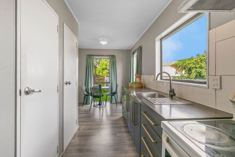 Photo of property in 28 Perth Street, Levin, 5510
