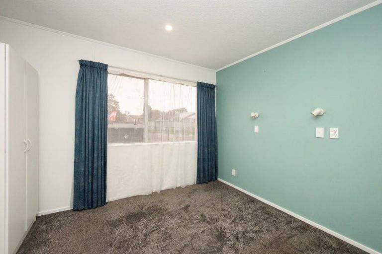 Photo of property in 23a Rhodes Drive, Kelvin Grove, Palmerston North, 4414