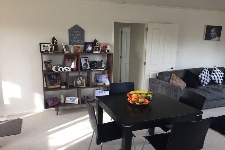 Photo of property in 16a Margarita Rise, Pukekohe, 2120