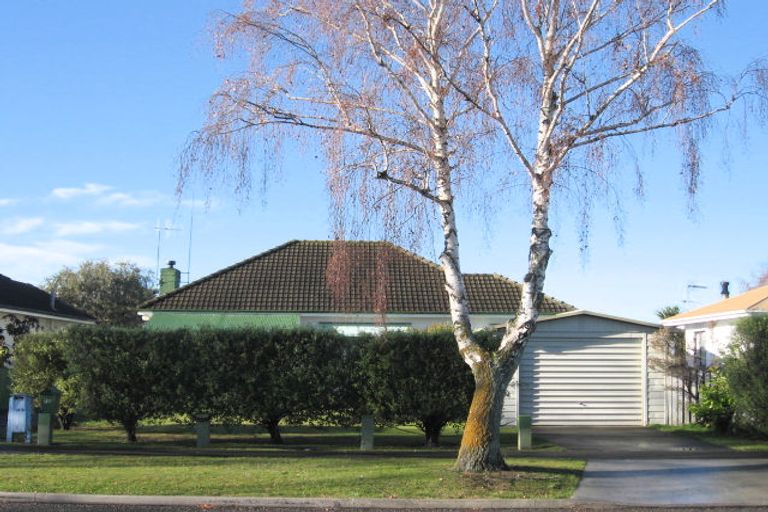 Photo of property in 18 Barton Avenue, Marewa, Napier, 4110