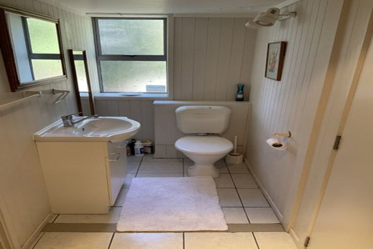 Photo of property in 238 Hibiscus Coast Highway, Orewa, 0931