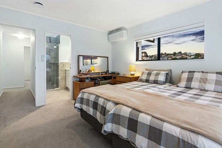 Photo of property in 42b Redwing Street, Browns Bay, Auckland, 0630