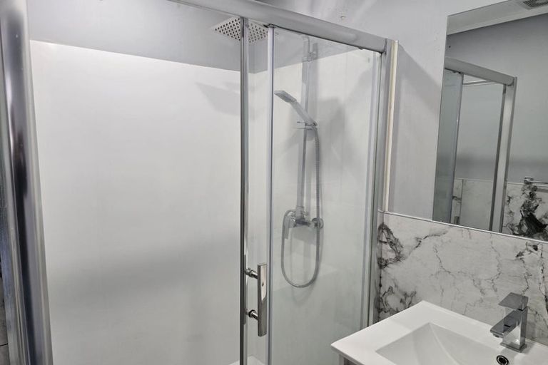 Photo of property in 52 Cambridge Terrace, Papatoetoe, Auckland, 2025