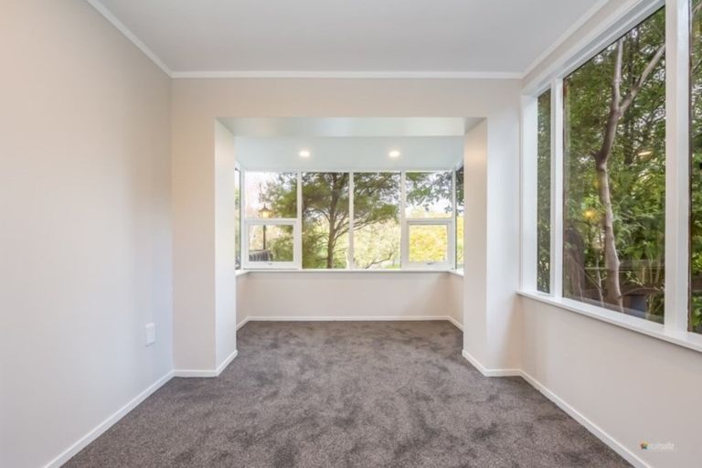 Photo of property in 25 Solander Place, Whitby, Porirua, 5024