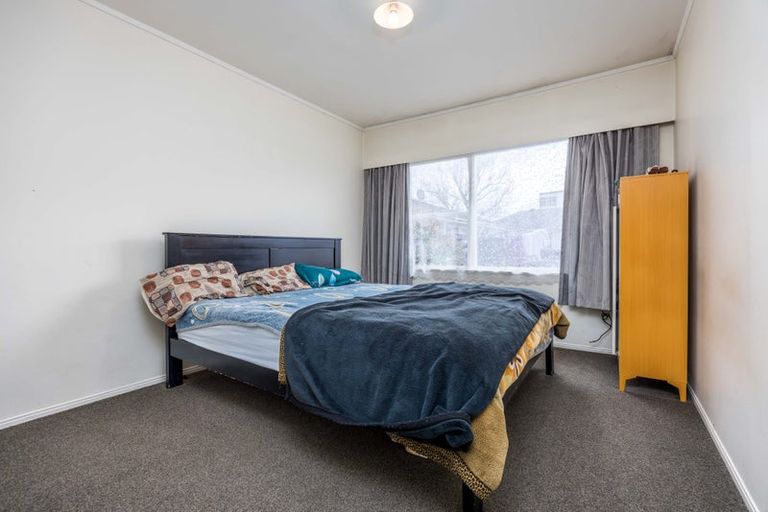 Photo of property in 28 Landscape Road, Papatoetoe, Auckland, 2025