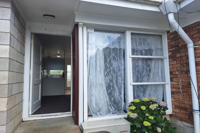 Photo of property in 28 Landscape Road, Papatoetoe, Auckland, 2025