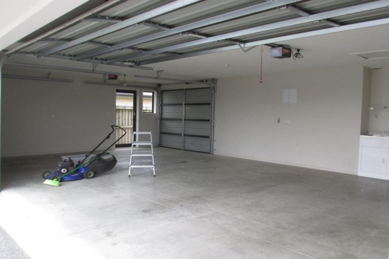 Photo of property in 217 Rolleston Drive, Rolleston, 7614