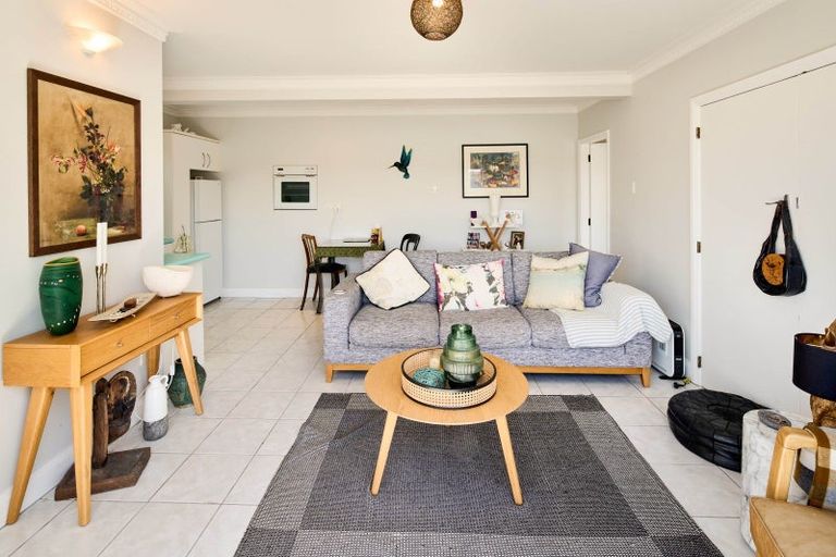 Photo of property in 5 Kio Crescent, Hataitai, Wellington, 6021