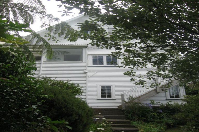 Photo of property in 6 Thorby Street, Northland, Wellington, 6012