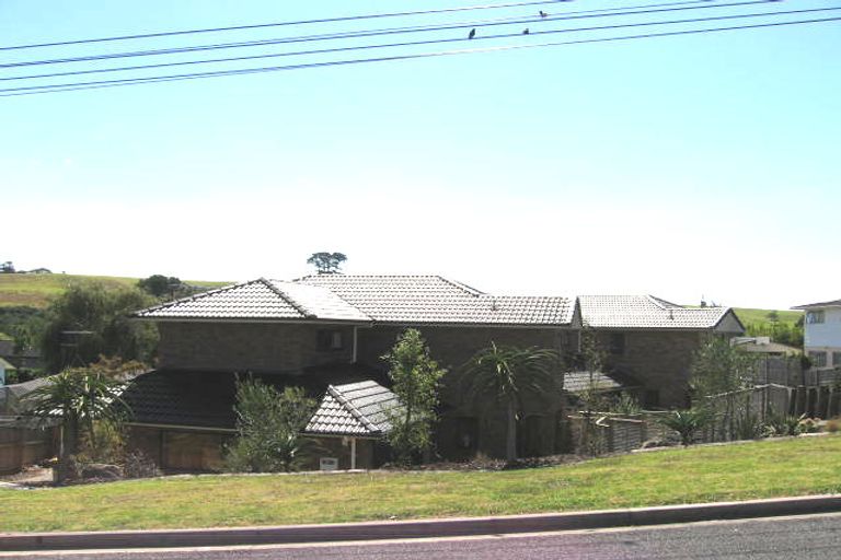 Photo of property in 15 Manuwai Road, Torbay, Auckland, 0630