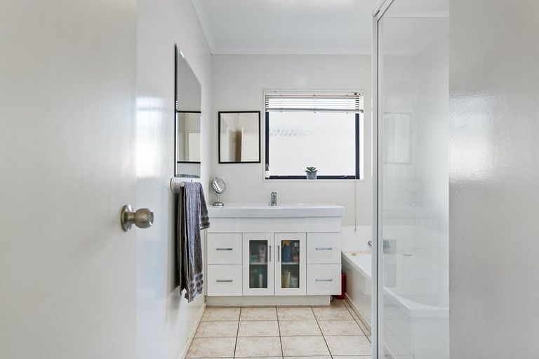 Photo of property in 50d Takanini School Road, Takanini, 2112