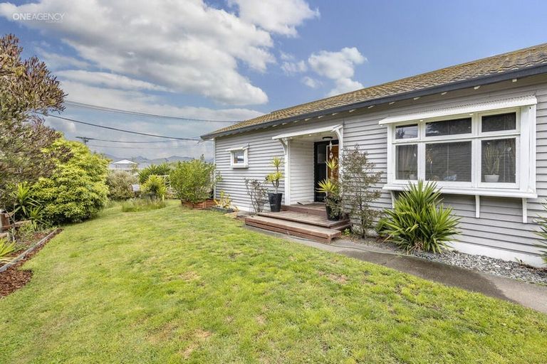 Photo of property in 1 Cypress Street, Linwood, Christchurch, 8062