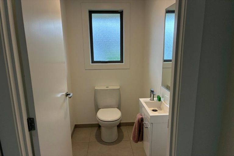 Photo of property in 3 Tommy Street, Pegasus, 7612