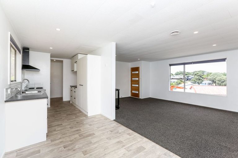 Photo of property in 5c Tahurangi Place, Spotswood, New Plymouth, 4310