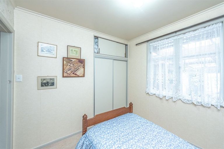 Photo of property in 87 Manuka Street, Castlecliff, Whanganui, 4501