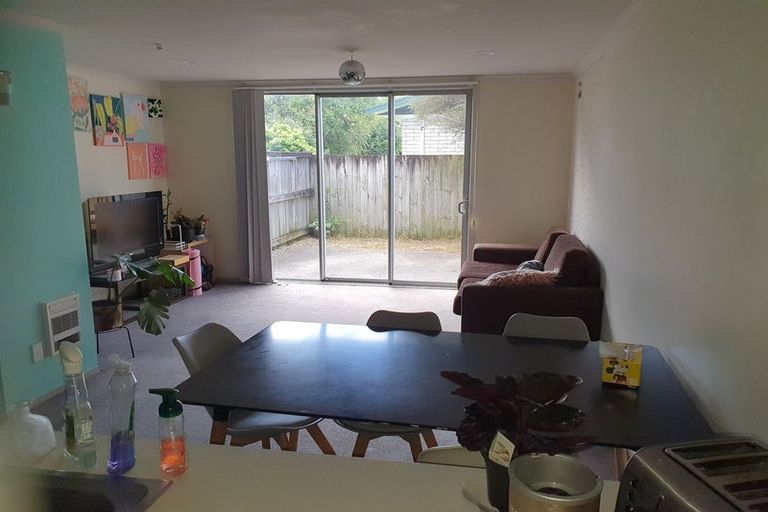 Photo of property in 9g Denver Place, Hamilton East, Hamilton, 3216