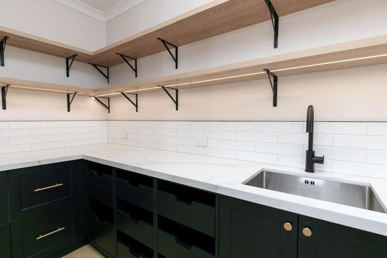 Photo of property in 25 Arihi Crescent, Frimley, Hastings, 4120