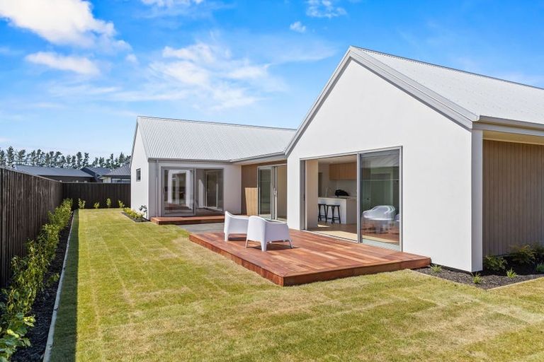 Photo of property in 52 Greig Crescent, Amberley, 7410