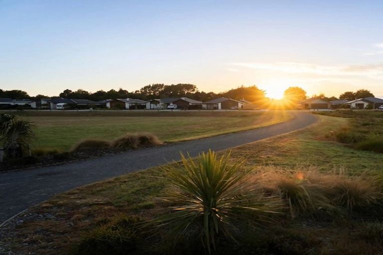 Photo of property in 4 Henshaw Street, Woodend, 7610