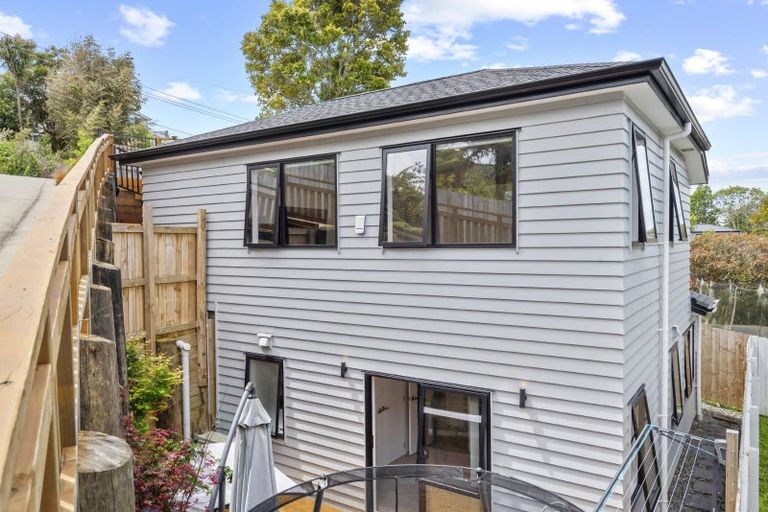 Photo of property in 13a Morton Avenue, Forrest Hill, Auckland, 0620