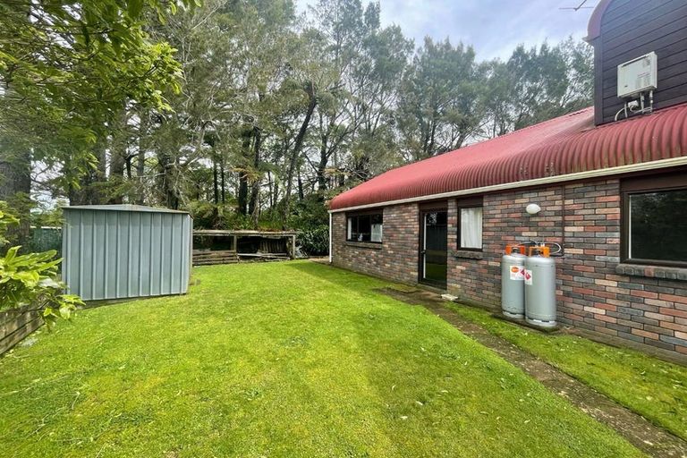 Photo of property in 49 Maire Street, Inglewood, 4330