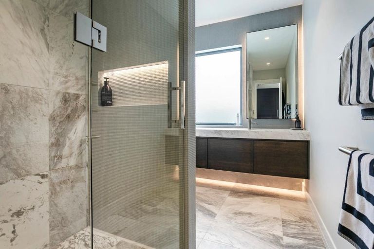 Photo of property in 1 Arthur Crescent, Hauraki, Auckland, 0622