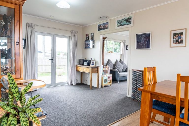 Photo of property in 15 Poaka Avenue, Dinsdale, Hamilton, 3204