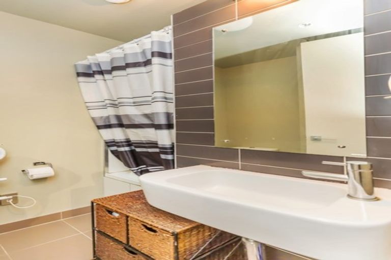 Photo of property in Vespa Apartments, 101/20 Hanson Street, Mount Cook, Wellington, 6021