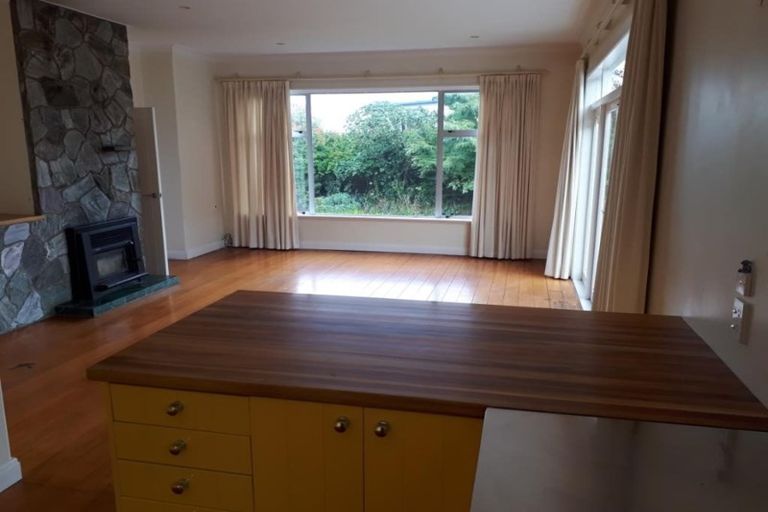 Photo of property in 6 George Street, Paraparaumu Beach, Paraparaumu, 5032