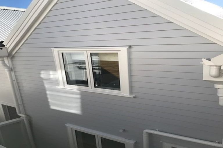 Photo of property in Pirie Street Townhouses, 22/35u Pirie Street, Mount Victoria, Wellington, 6011
